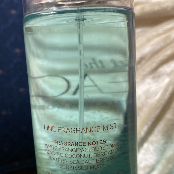 BATH & BODY WORKS SET. . . AT THE BEACH SCENT - Picture 4 of 6